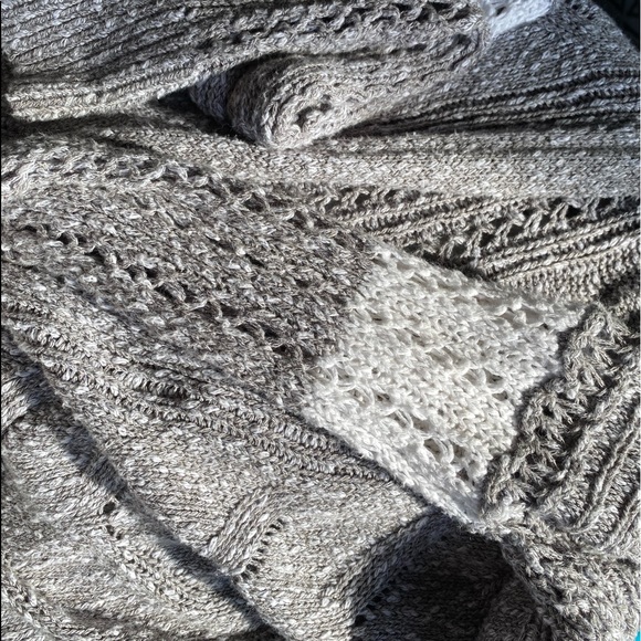 Hollister Grey Knitted Cardigan - Picture 6 of 9